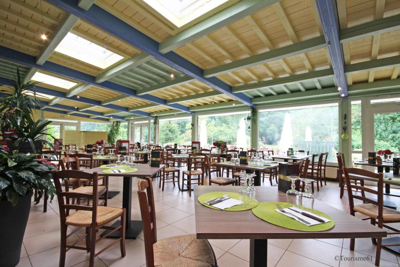 Logis Hotel De France Restaurant Grill دومفرونت المظهر الخارجي الصورة